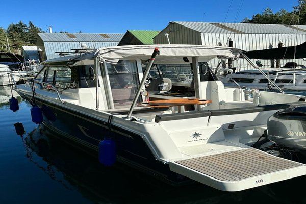 2021 Jeanneau NC 795 S2
