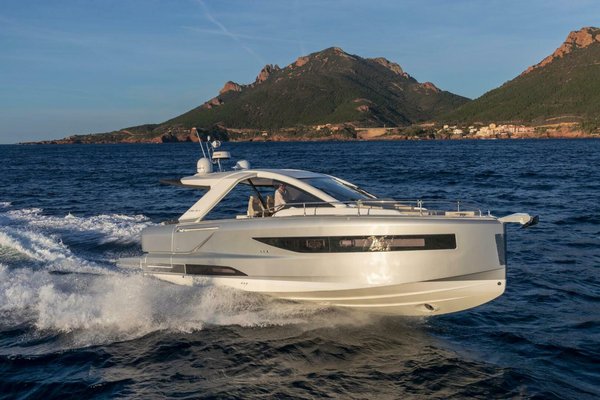2025 Jeanneau DB 37 IB