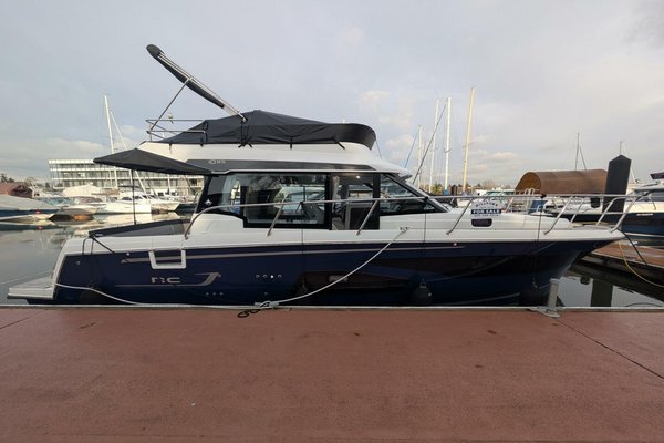 2023 Jeanneau NC 1095 FLY