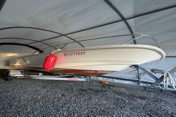 2015 Boston Whaler 130 Super Sport