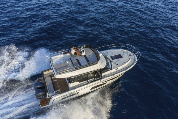 2027 Jeanneau NC 1095 Fly S2