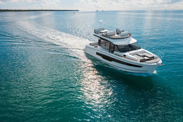 2026 Jeanneau NC 1095 Fly S2