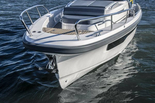 2026 Nimbus Tender 11