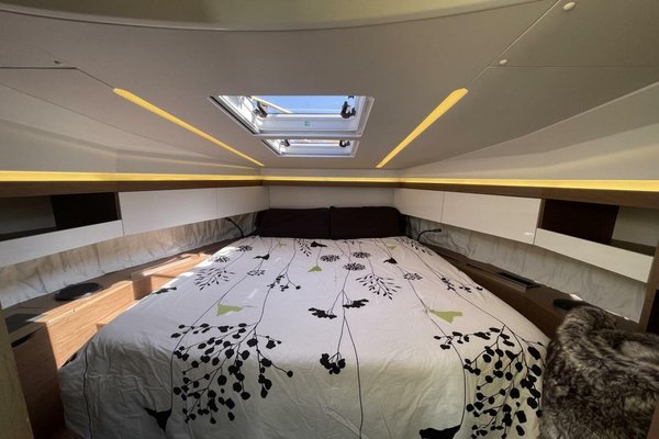 2020 Jeanneau NC 37