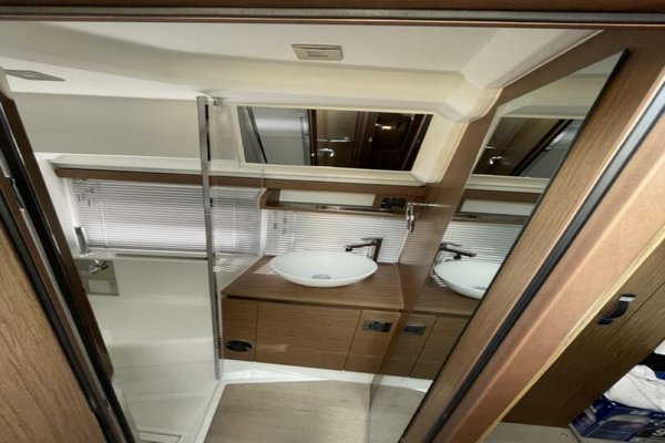 2020 Jeanneau NC 37