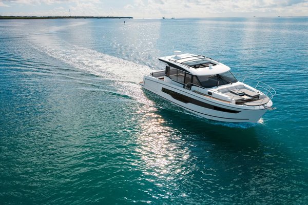 2026 Jeanneau NC 1095 Coupe S2