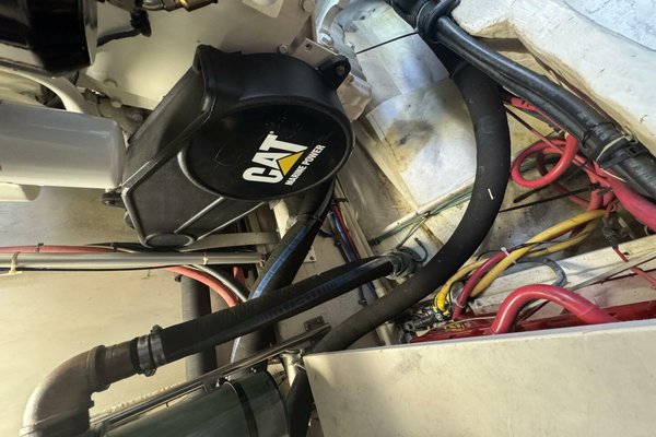 2004 Tiara Yachts 4000 Express