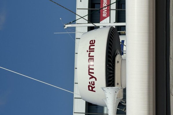 2004 Tiara Yachts 4000 Express