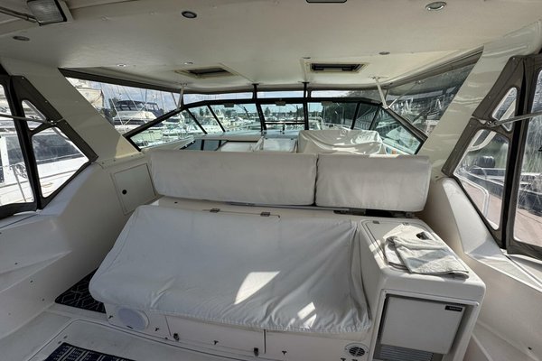 2004 Tiara Yachts 4000 Express