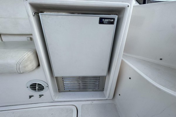 2004 Tiara Yachts 4000 Express