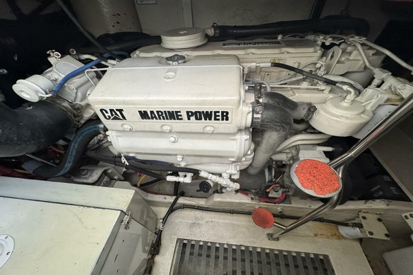 2004 Tiara Yachts 4000 Express