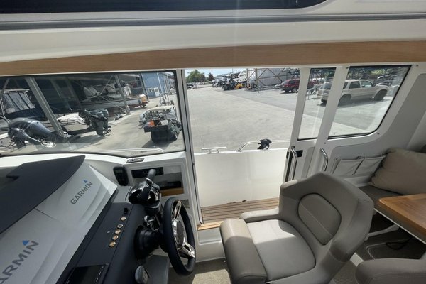 2019 Nimbus Commuter 9