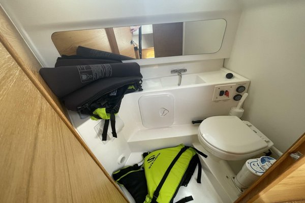 2019 Nimbus Commuter 9