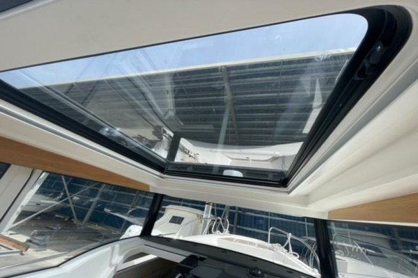 2019 Nimbus Commuter 9