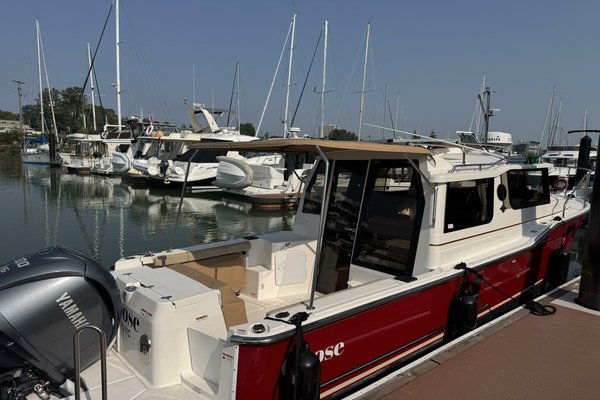 2021 Ranger Tugs 