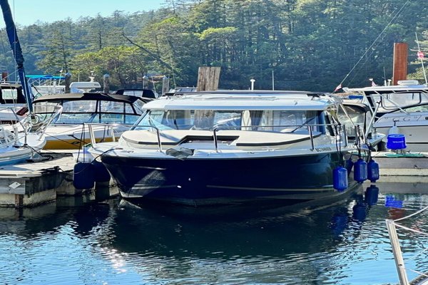 2021 Jeanneau NC 795 S2