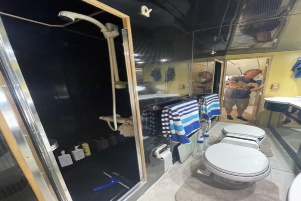 1991 Ocean Alexander null