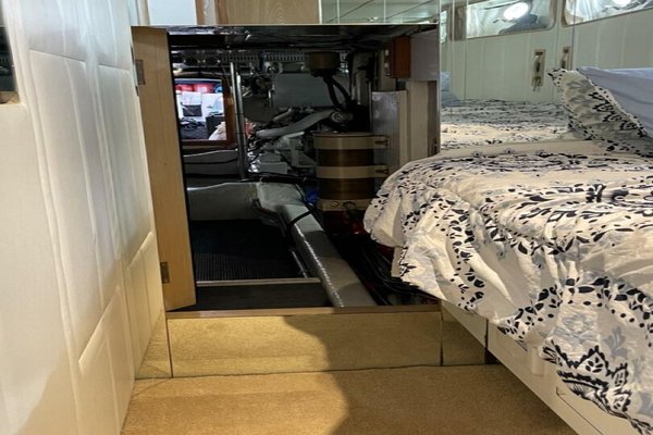 1991 Ocean Alexander null