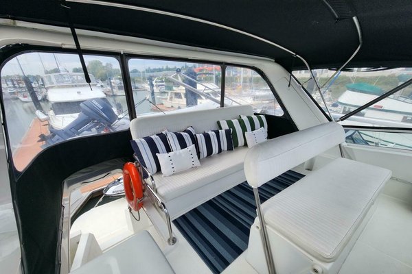 2001 Navigator 