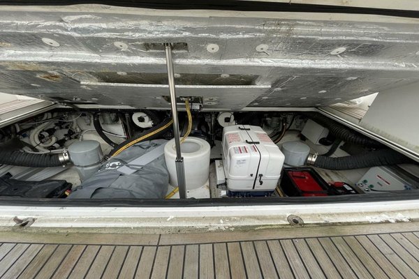 2017 Galeon 430 Skydeck