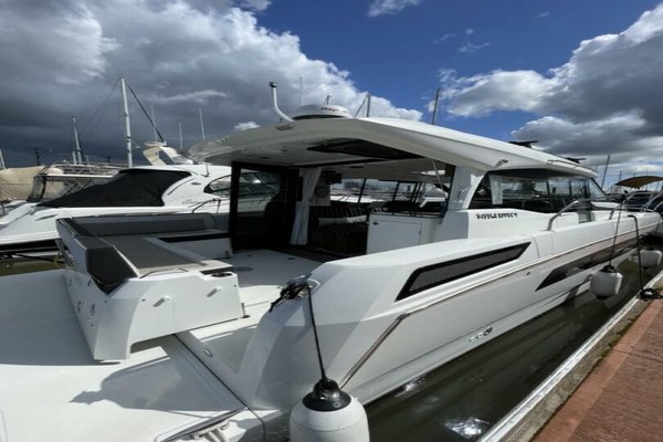 2020 Jeanneau NC 37