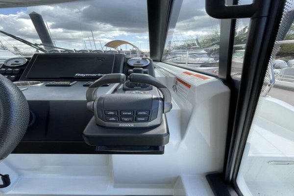 2020 Jeanneau NC 37
