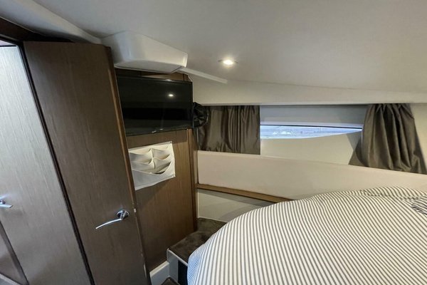 2017 Jeanneau NC 11
