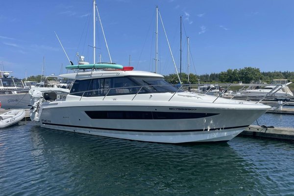 2017 Jeanneau NC 11