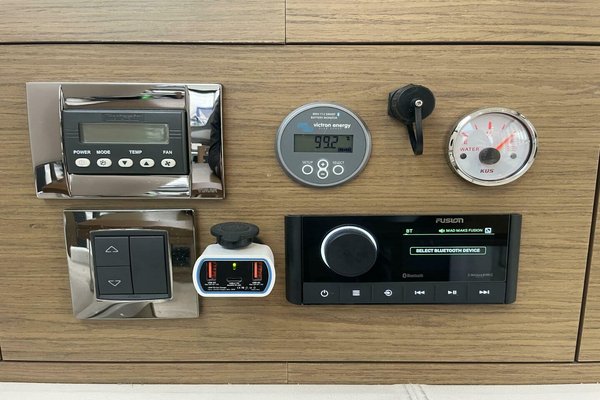 2017 Jeanneau NC 11