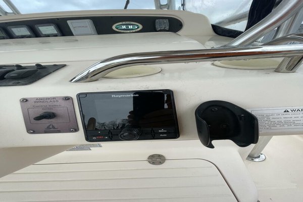 2006 Grady-White 306 Bimini