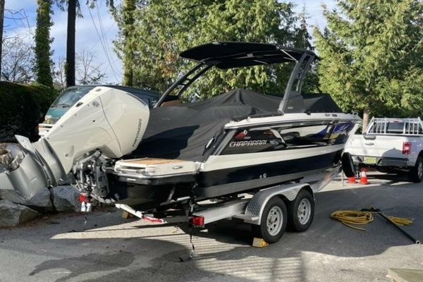 2023 Chaparral 250 OSX