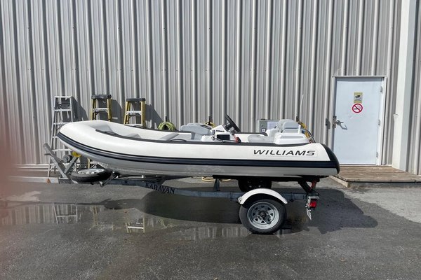 Williams Tender