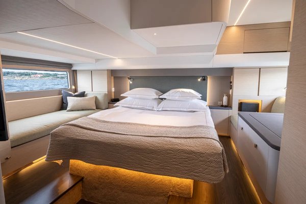 Nimbus 495 Flybridge 