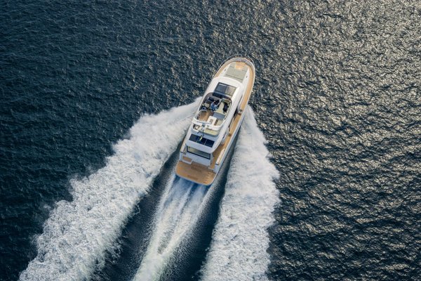 2026 Nimbus 495 Flybridge