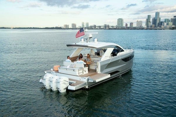 2026 Jeanneau DB 43 OB