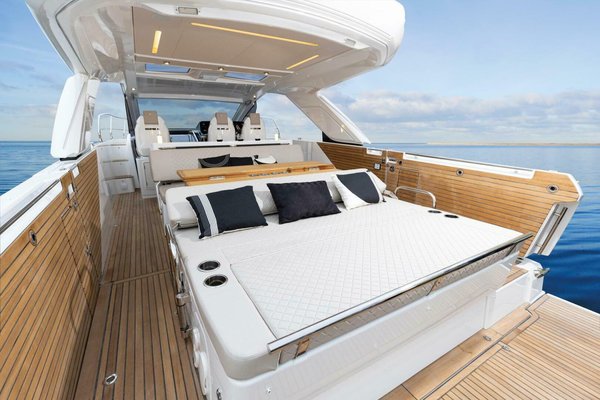 2026 Jeanneau DB 43 OB