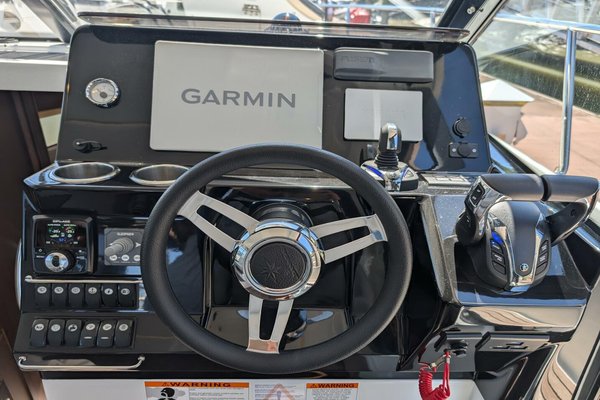 2023 Jeanneau NC 1095 FLY