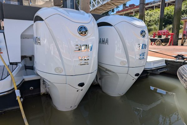 2023 Jeanneau NC 1095 FLY