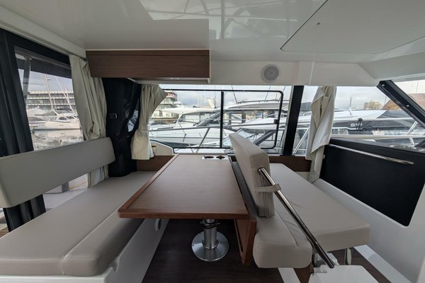 2023 Jeanneau NC 1095 FLY