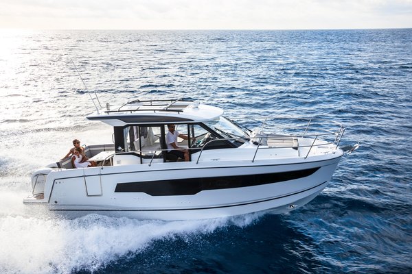 2027 Jeanneau NC 895 S2