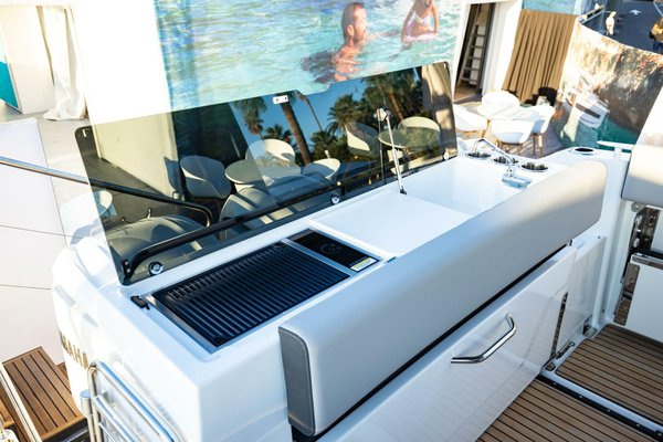 2027 Jeanneau NC 895 Sport S2