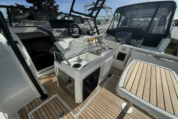 2026 Jeanneau Leader 7.5 WA
