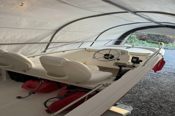 2015 Boston Whaler 130 Super Sport