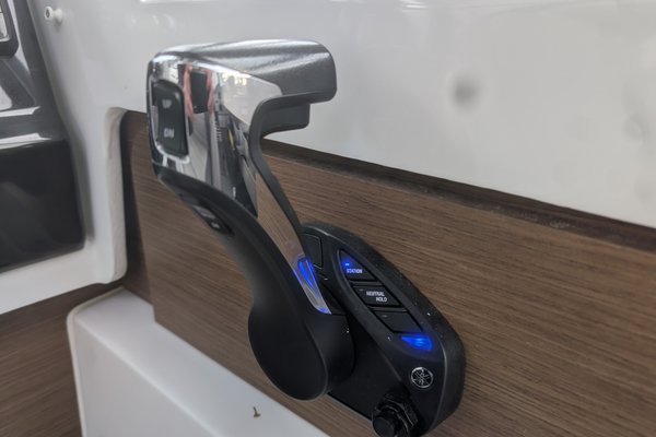 2022 Jeanneau NC 795 S2 