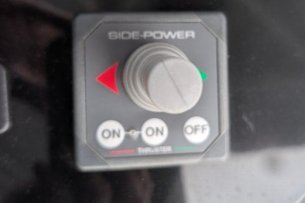 2022 Jeanneau NC 795 S2 