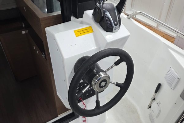 2023 Jeanneau NC 895 Sport