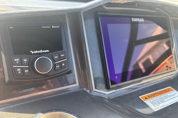 2023 Bayliner VR6 