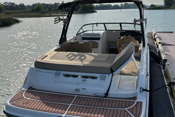 2023 Bayliner VR6 