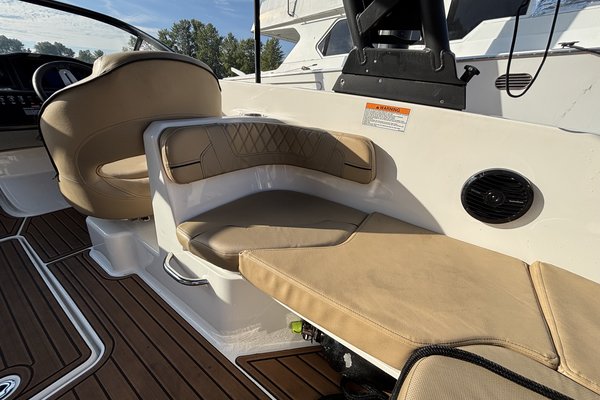 2023 Bayliner VR6 