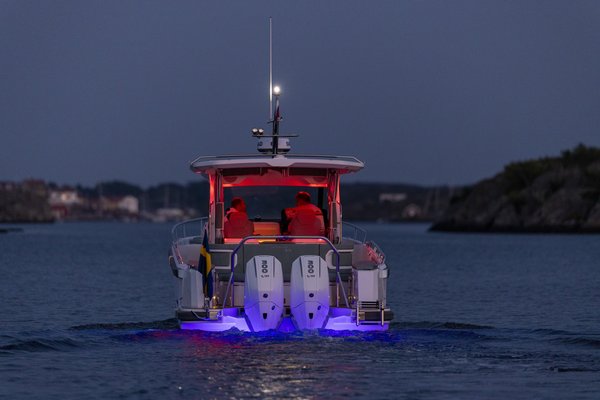2027 Nimbus Sport Tender 35 